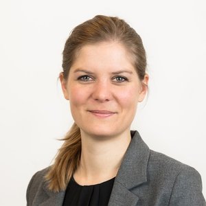 Portrait_Julia-Kind